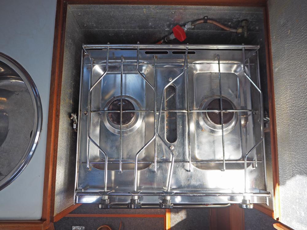 Fore ship, Accommodation